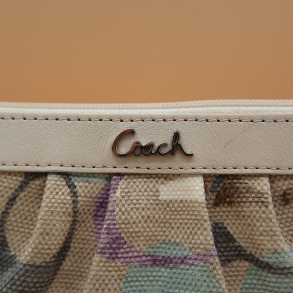 Coach Signature Wristlet in Pastel Colored Canvas - Picture 10 of 11